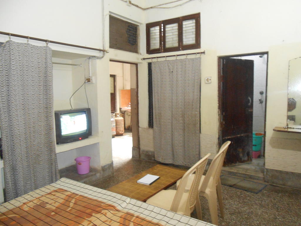 Gaurav Guest House マトゥラー 部屋 写真